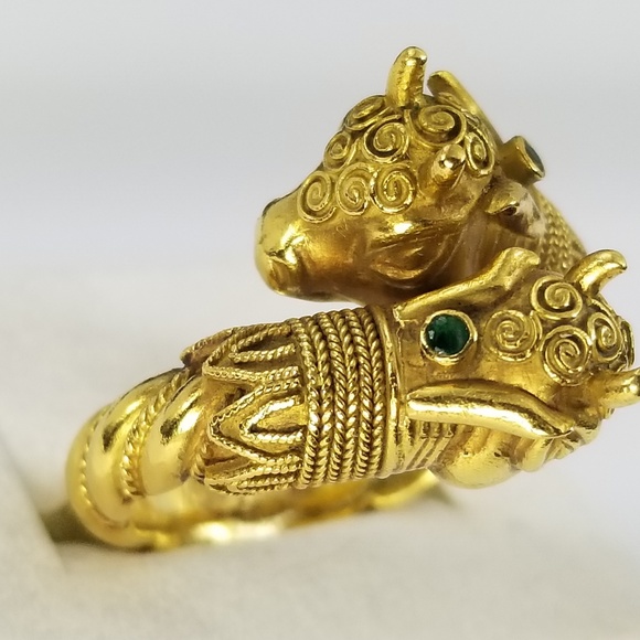 22K Gold Emerald Rams Head Greek Ring Size 5 1/2 - Picture 4 of 7